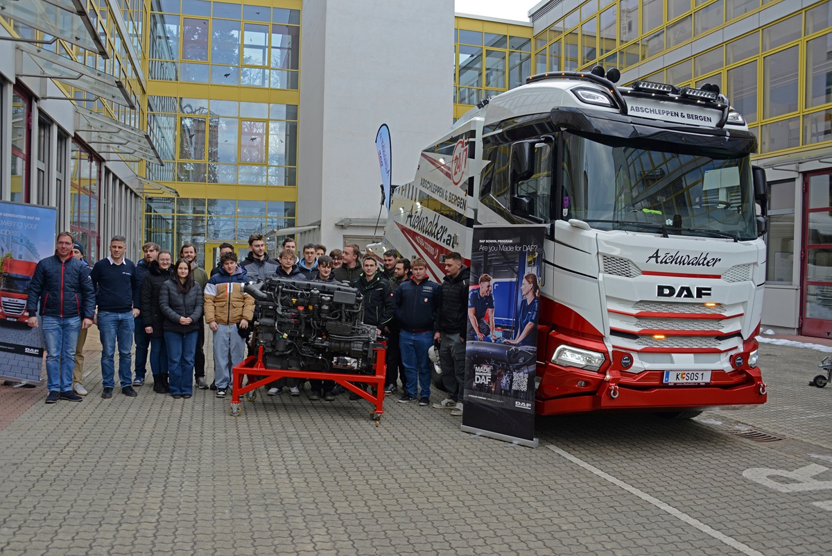 DAF-Initiative-Motoren-fur-Schulen-Bild-1