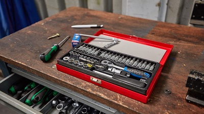 Supplies tool box driver