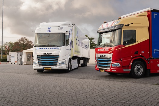 601-New-Generation-DAF-Electric-Customer-Field-Test-Trucks